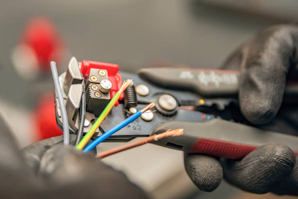 Best Circuit Breaker Repair  in Thompsons Station, TN